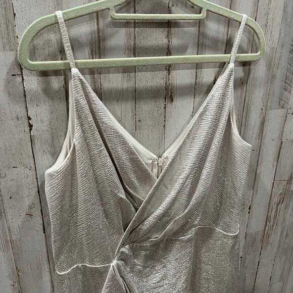 Eliza J Silver Metallic Ruffle Slit Surplice Cocktail Dress Womens Plus Size 18 - Picture 3 of 9